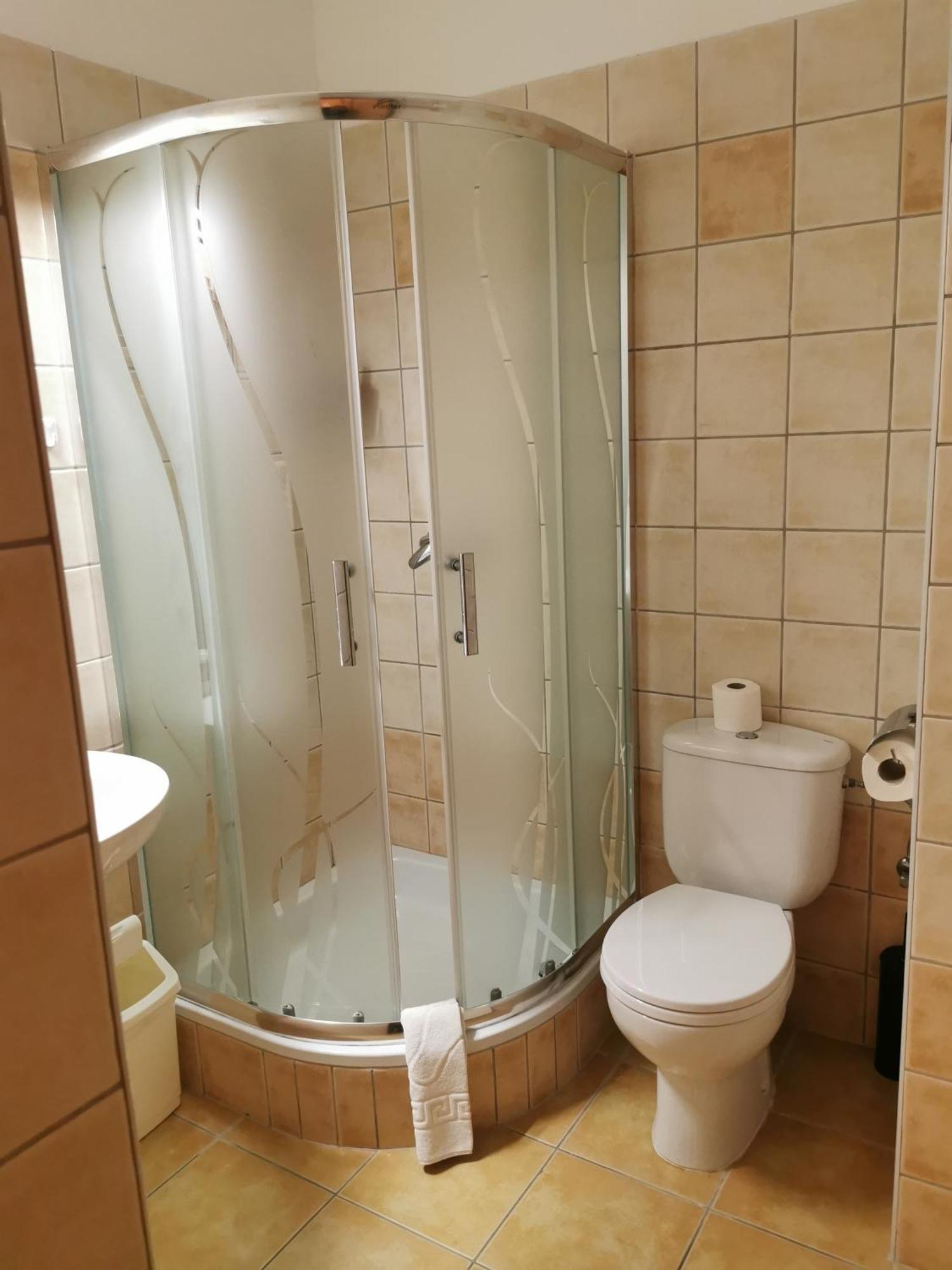 זלקרוס Bobita Apartman מראה חיצוני תמונה